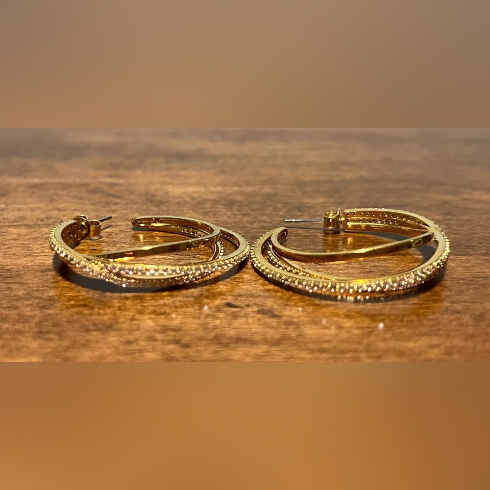 NWT- Nordstrom statement pave triple hoops clear gold earrings